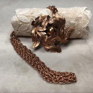 Vintage Jewelry - Vintage 60s Bell Copper Flower Necklace Vintage Jewelry - Vintage 60s Bell Copper Flower Necklace